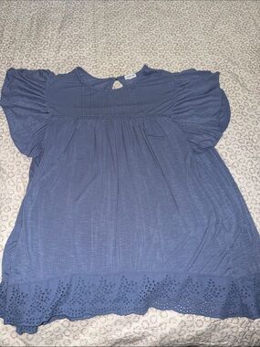 Thread & Clover Blue eyelet trim Blouse Ruffled Sleeves. Size 1X